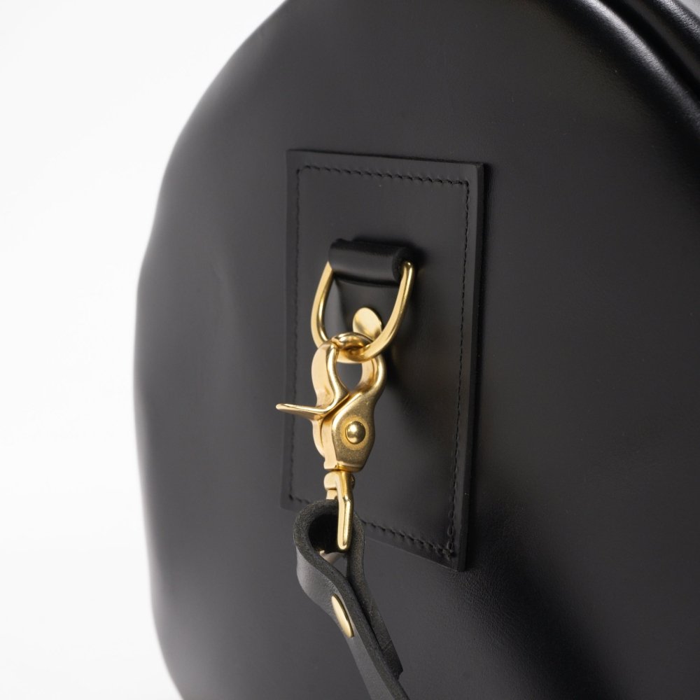 Dorman Duffle - Howl + Hide