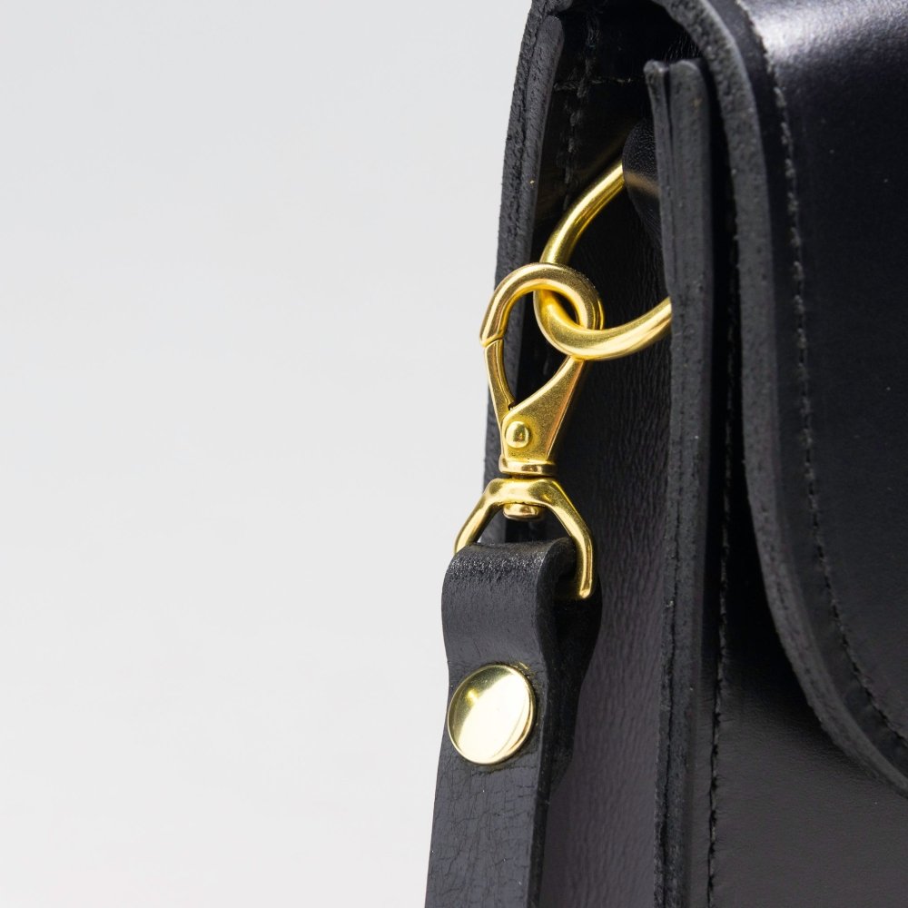 Madison Satchel - 10 - Howl + Hide