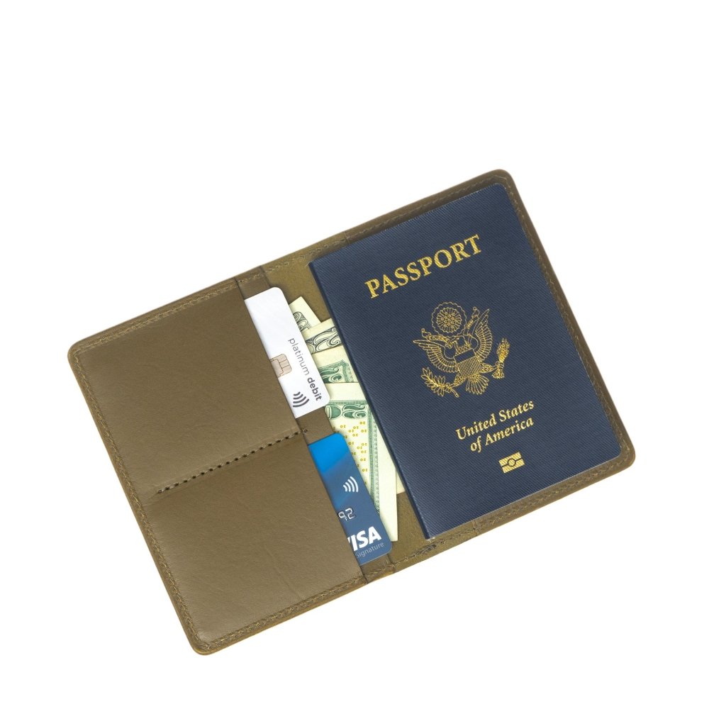 Passport Wallet - Howl + Hide