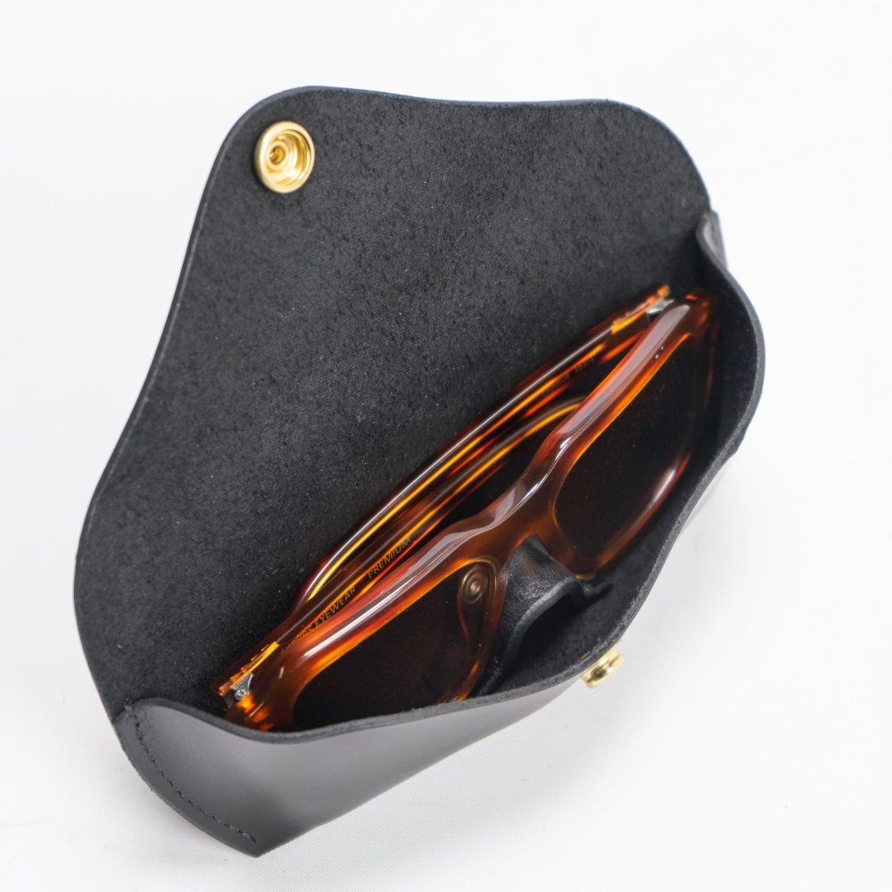 Sunglasses Case - Howl + Hide